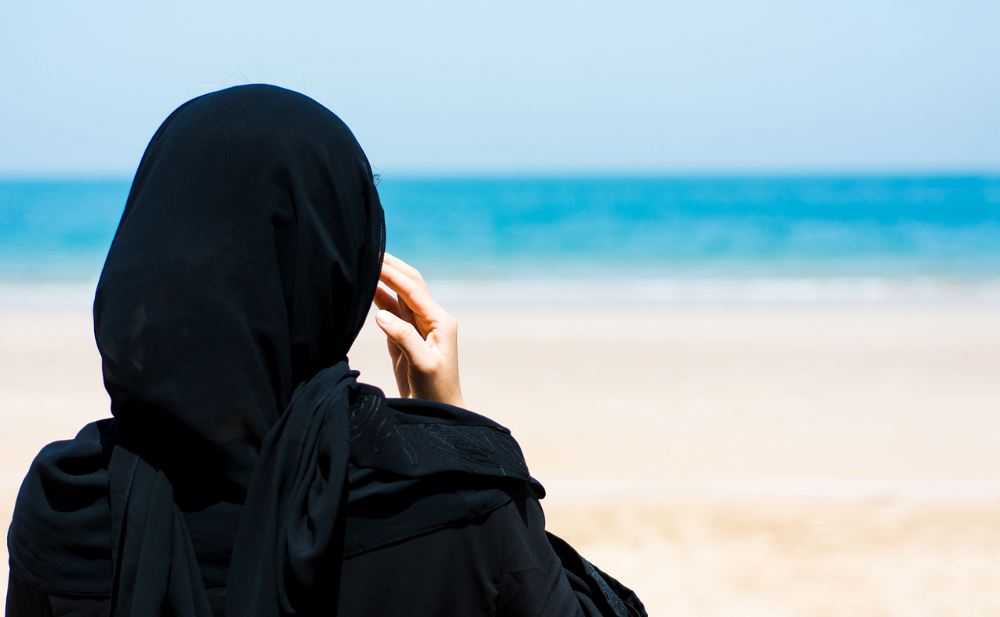 از دانشگاه تا خانه؛ زنان روی بند باریک توازن!