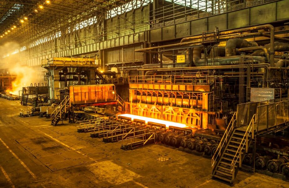 کاهش بیش از 90‌درصدی سهمیه برق فولادمبارکه اصفهان
