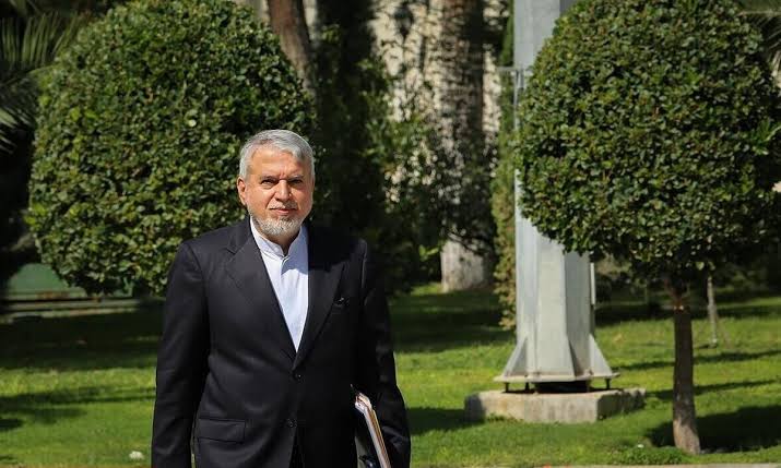 http://sayeh-news.com/Content/1405/05/23/IMG_84081.jpg