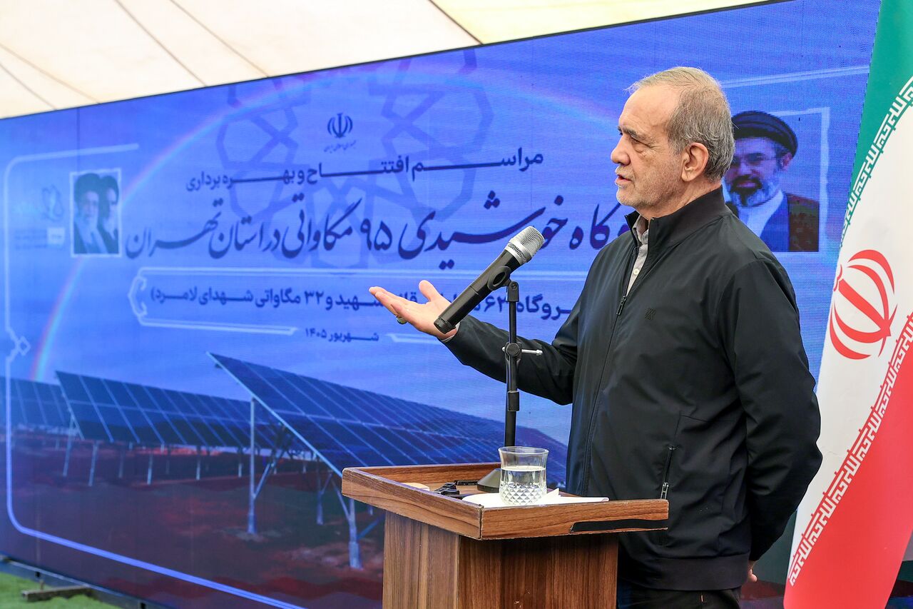 http://sayeh-news.com/Content/1405/06/03/IMG_57864.jpg