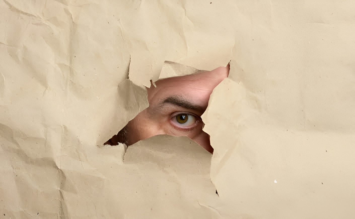 http://sayeh-news.com/Content/1405/06/17/IMG_76397.png