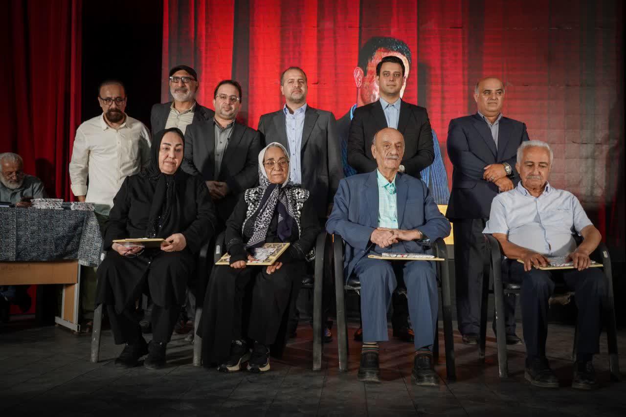 http://sayeh-news.com/Content/1405/06/30/IMG_26709.jpg