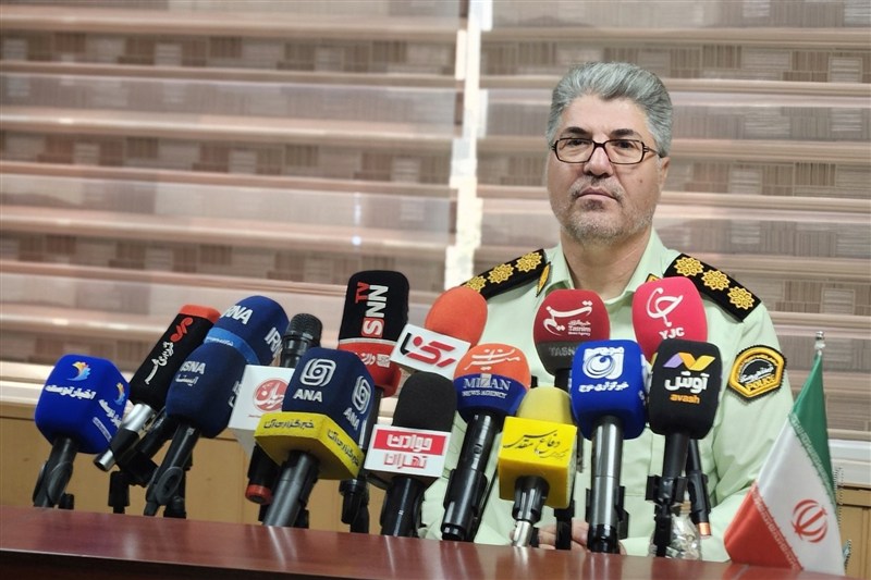 http://sayeh-news.com/Content/1405/07/14/IMG_69903.jpg