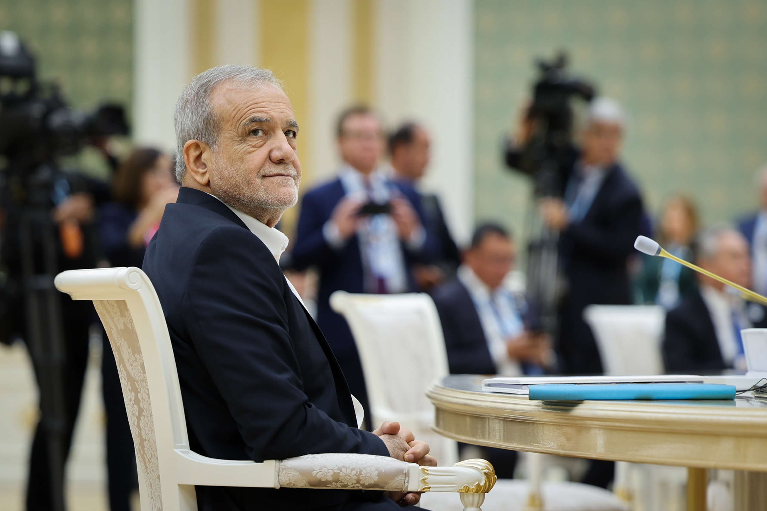 http://sayeh-news.com/Content/1405/07/18/IMG_75993.jpg