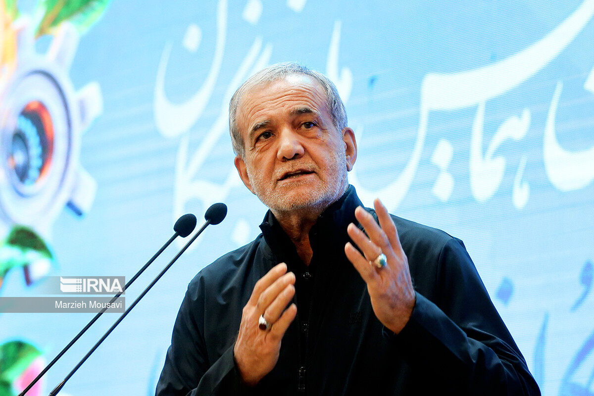 http://sayeh-news.com/Content/1405/07/25/IMG_97136.jpg