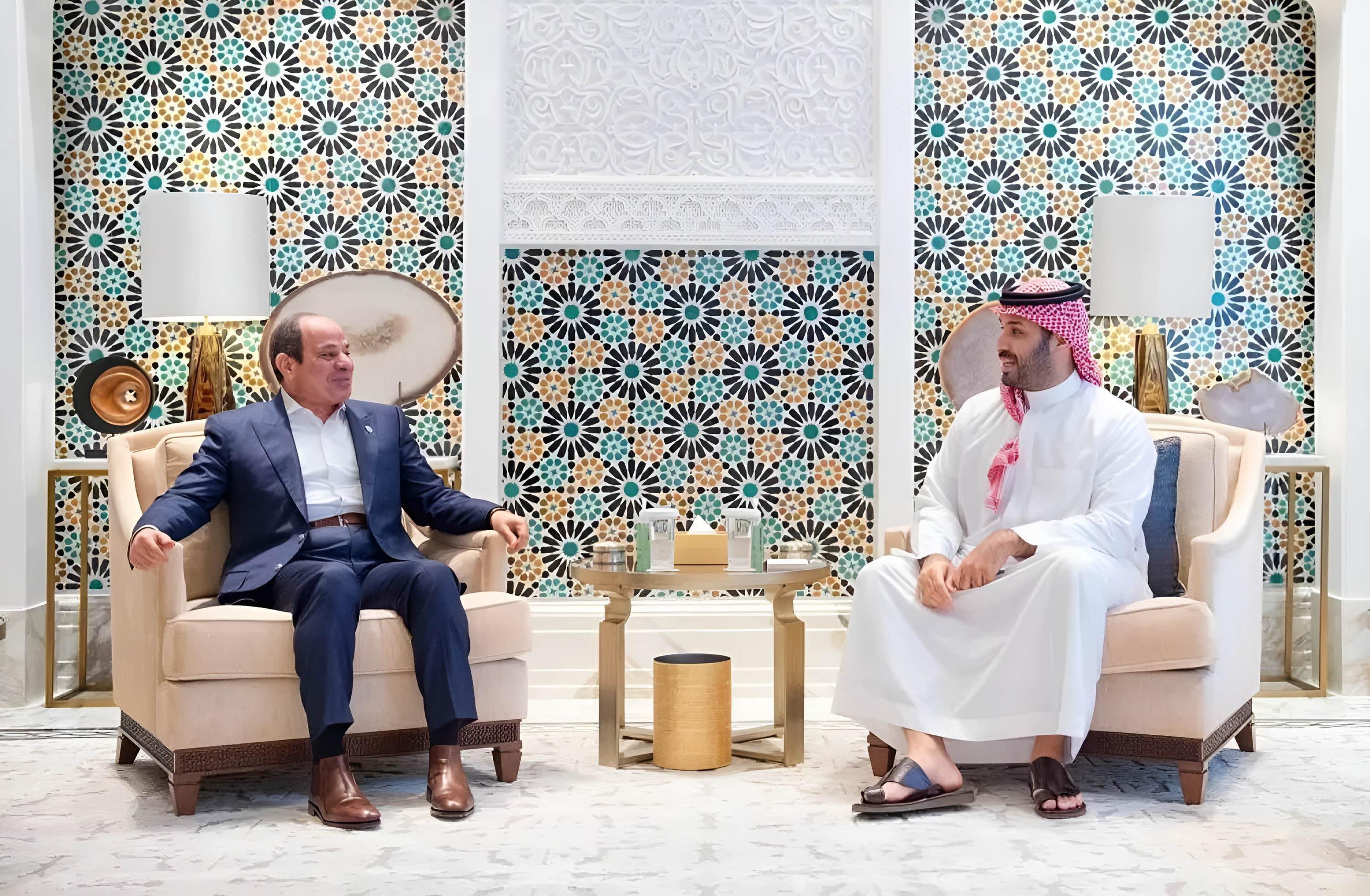 http://sayeh-news.com/Content/1405/07/27/IMG_92971.png